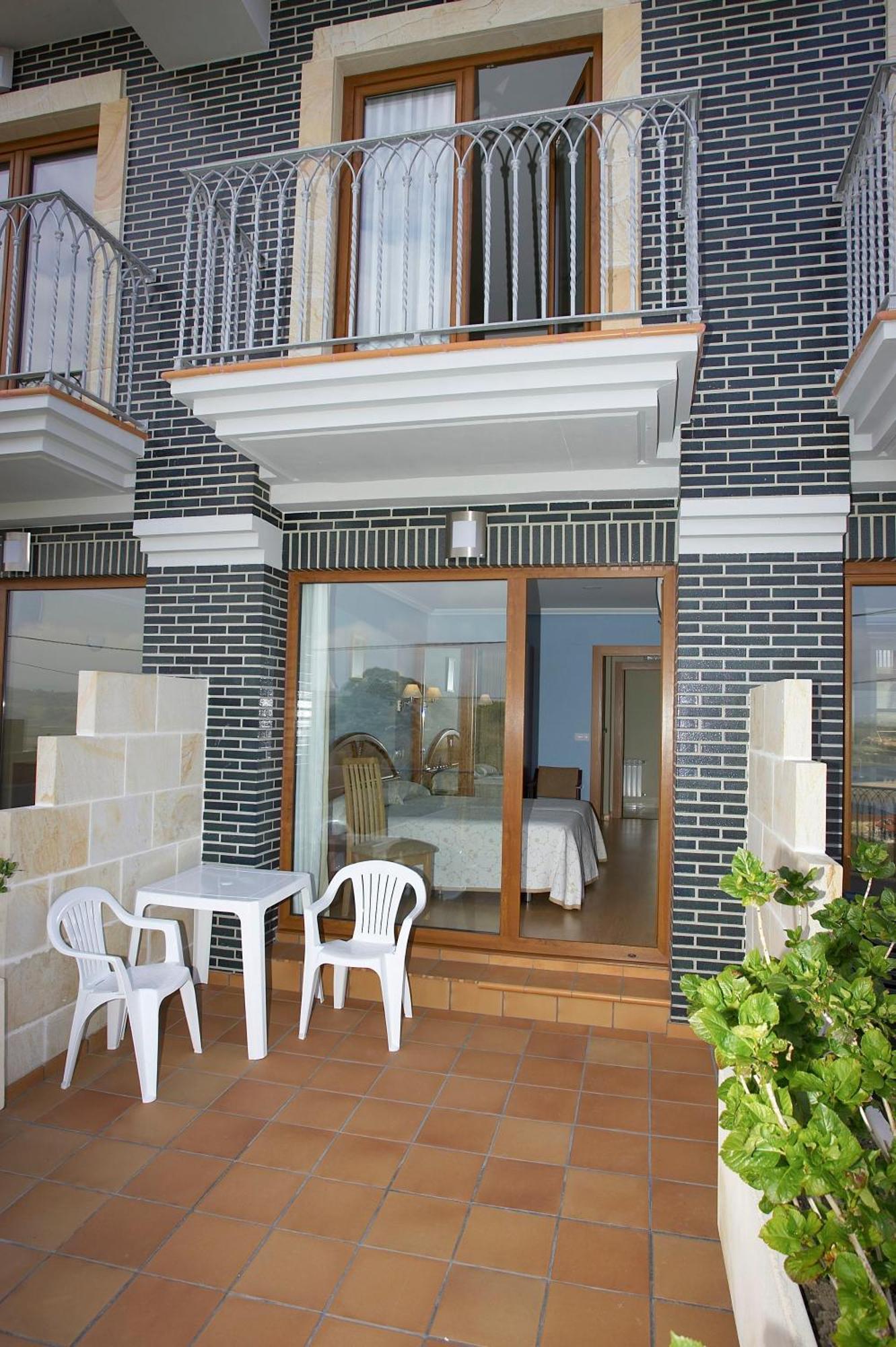 Hotel Azul de Galimar San Vicente De La Barquera Exterior foto